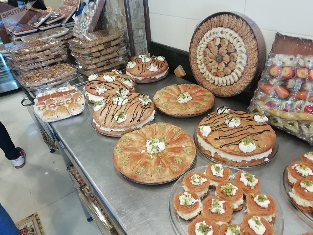 حماة تستعد لاستقبال العيد بـ جنة حلوياتها