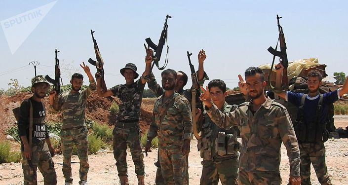 انتشار الجيش السوري على طريق استراتيجي شمال حماة بعد تحريره
