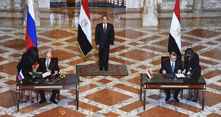 مصر وروسيا وتوقيع اتفاق المحطة النووية في الضبعة