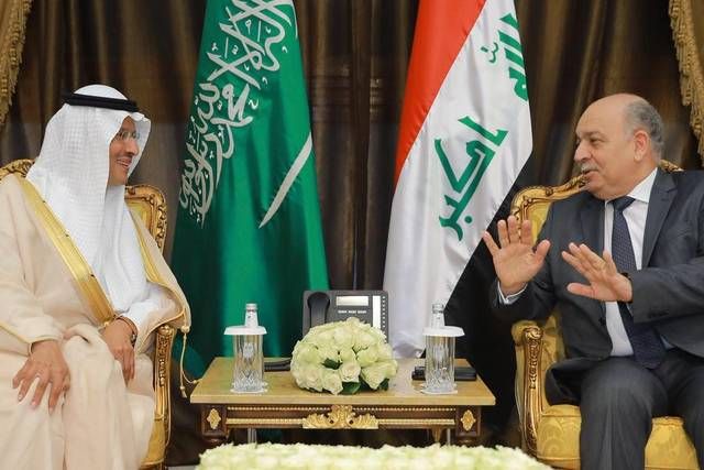 خلال لقاء وزير النفط السعودي بنظيره العراقي في قصر الرئاسة بجدة