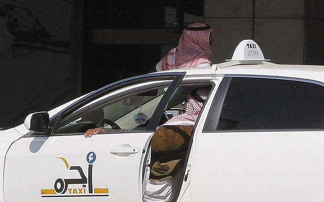 إحدى سيارات التاكسي بالسعودية