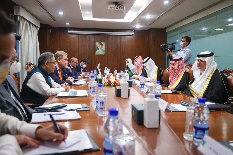 فيصل بن فرحان: روابط قوية تجمع السعودية مع باكستان تعود لعقود من الزمن