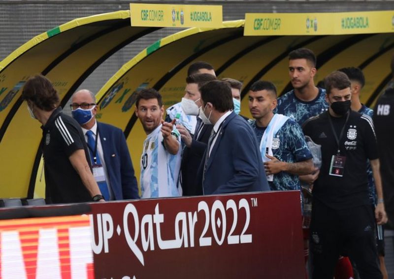 واقعة غريبة: توقُّف مباراة البرازيل والأرجنتين بعد خمس دقائق على انطلاقتها