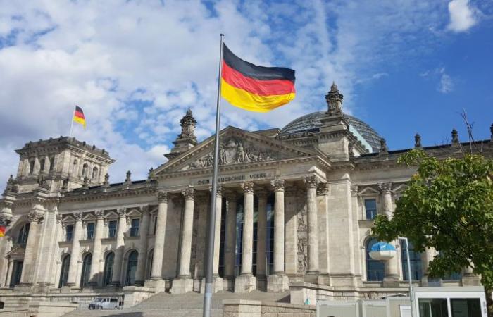 ألمانيا مستمرة في حظر تصدير الأسلحة إلى السعودية
