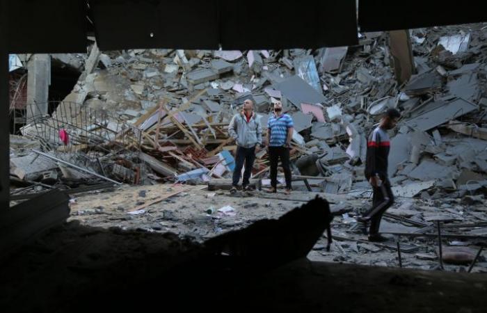 كاتب إسرائيلي: حل مشكلة غزة في خلق منافذ خارجية للعالم