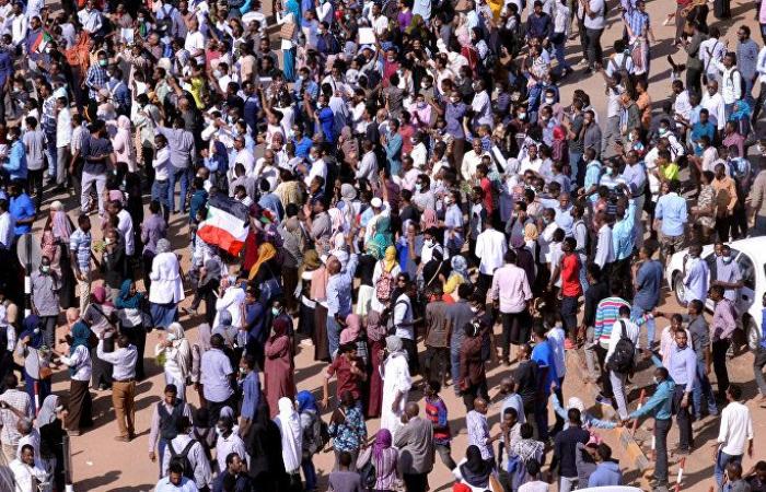 وزير سوداني يكشف عن "مخطط خطير" في المرحلة المقبلة من الاحتجاجات