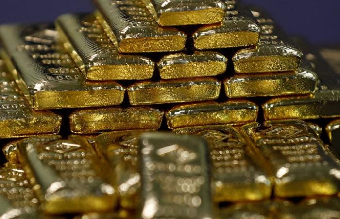 دولة خليجية تعتزم شراء 15 طنا من الذهب من فنزويلا باليورو
