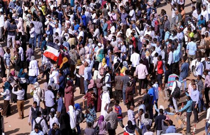 مدير المخابرات السودانية يكشف الحل الوحيد لتغيير النظام