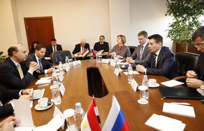 رئيس هيئة قناة السويس يعلن موعد تأسيس شركة للمنطقة الروسية في مصر