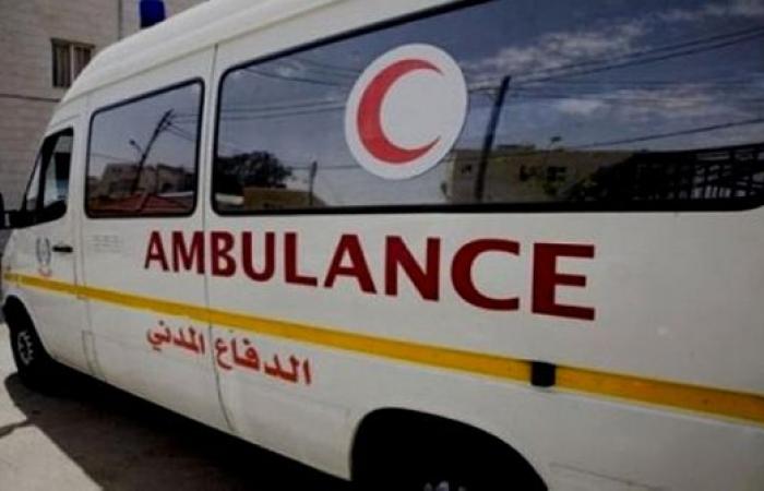 17 اصابة اثر تصادم باص ومركبتين في عمان
