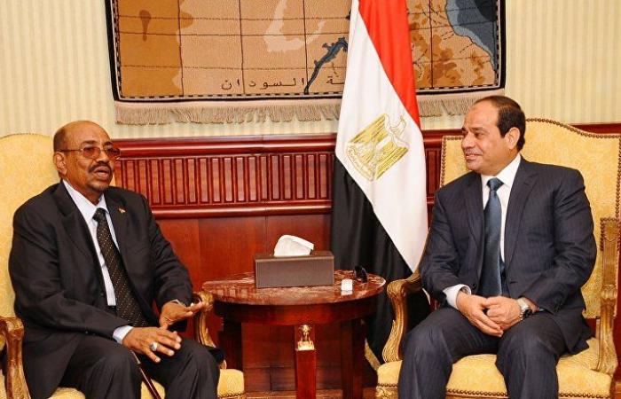 مصر تحسم الجدل حول أنباء إيقاف التأشيرات للسودانيين