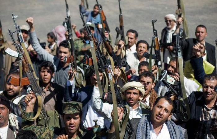 الجيش اليمني يؤكد سقوط 4 من مسلحي الحوثي أسرى في يد مقاتليه شمال محافظة حجة