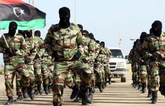 قوات حفتر تشتبك مع جماعة مسلحة تابعة للسراج على مشارف طرابلس