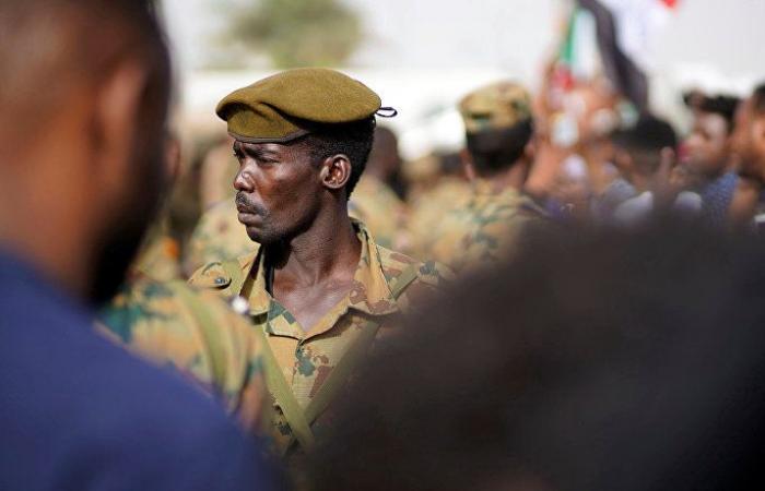 مفوضية الاتحاد الأفريقي: استيلاء العسكريين على السلطة ليس الرد المناسب على تطلعات الشعب السوداني