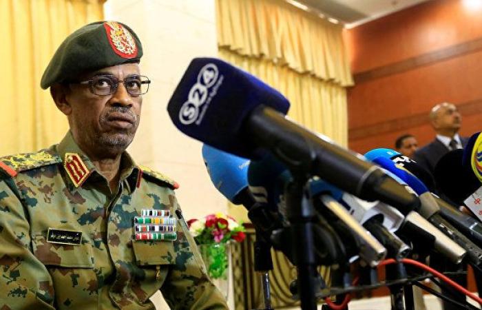 مفوضية الاتحاد الأفريقي: استيلاء العسكريين على السلطة ليس الرد المناسب على تطلعات الشعب السوداني