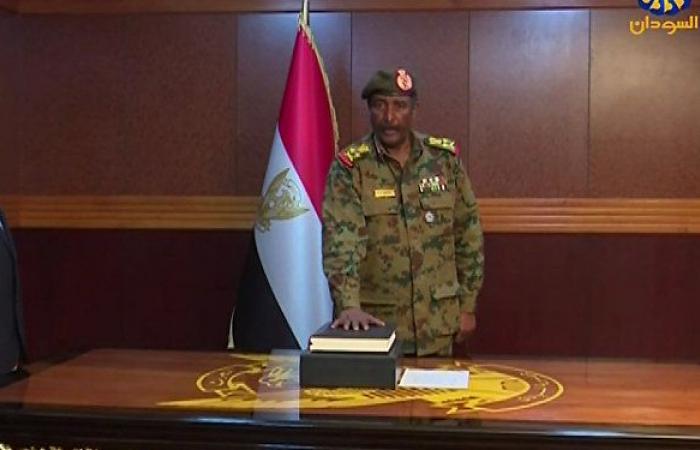 استقالة مدير جهاز الأمن والمخابرات السوداني صلاح قوش