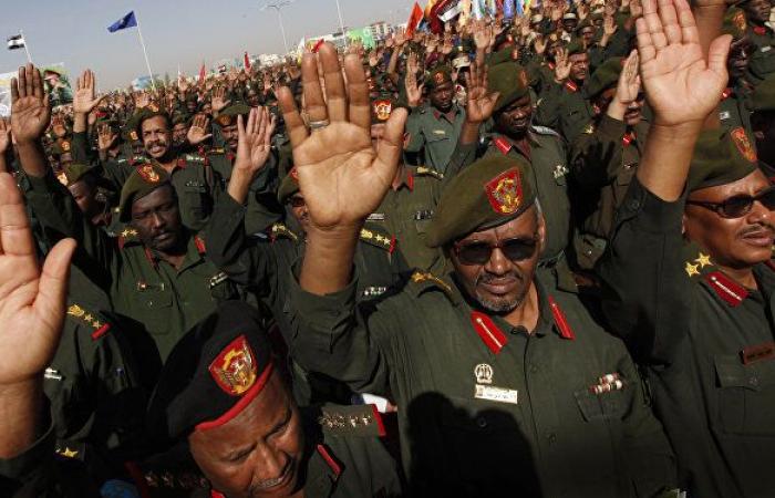 بعد عزل البشير... خبير يحدد مصير القوات السودانية المشاركة في حرب اليمن