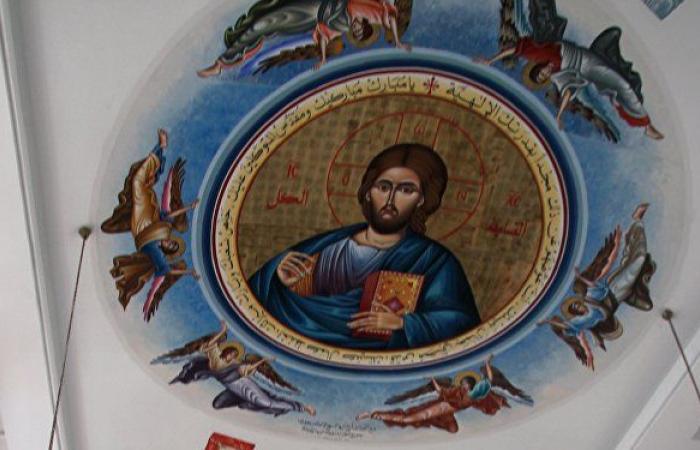 مايكل أنجلو سوريا يبدع الأيقونات البيزنطية على جدران الكنائس الدمشقية