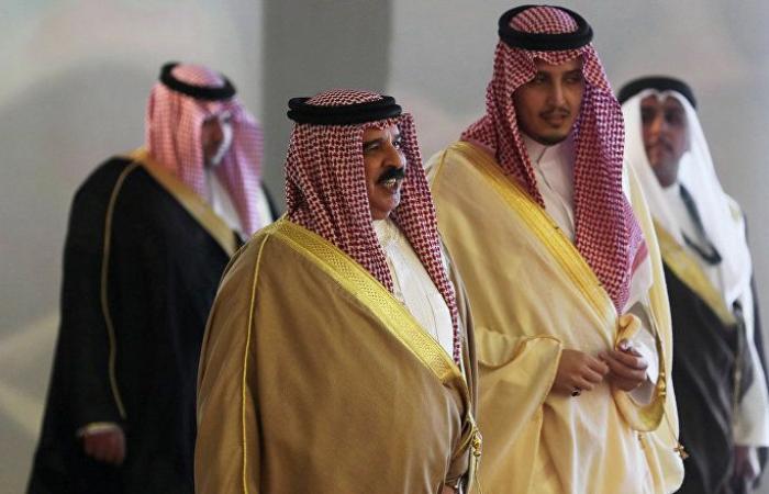 البحرين تعلق رسميا على مزاعم "الخلافات في الأسرة الحاكمة" بعد مكالمة أمير قطر