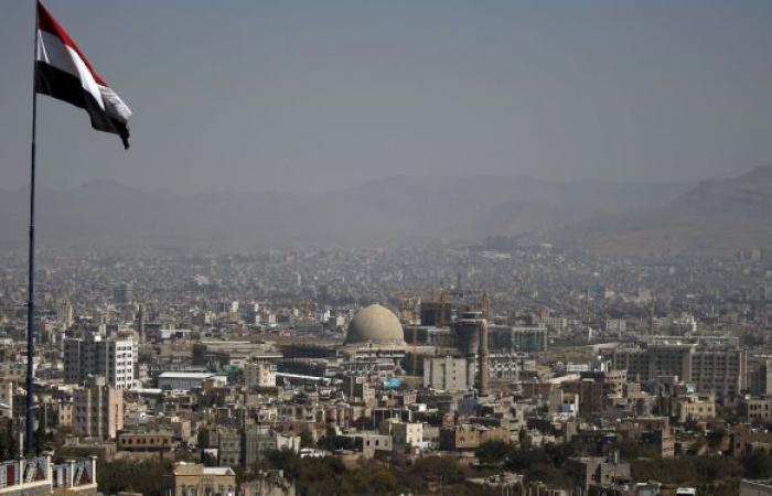 إيران ترحب بانسحاب "الحوثيين" من الحديدة وموانئها