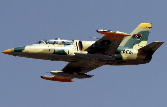 الجيش الوطني الليبي يعلن إسقاط طائرة حربية تابعة لحكومة الوفاق