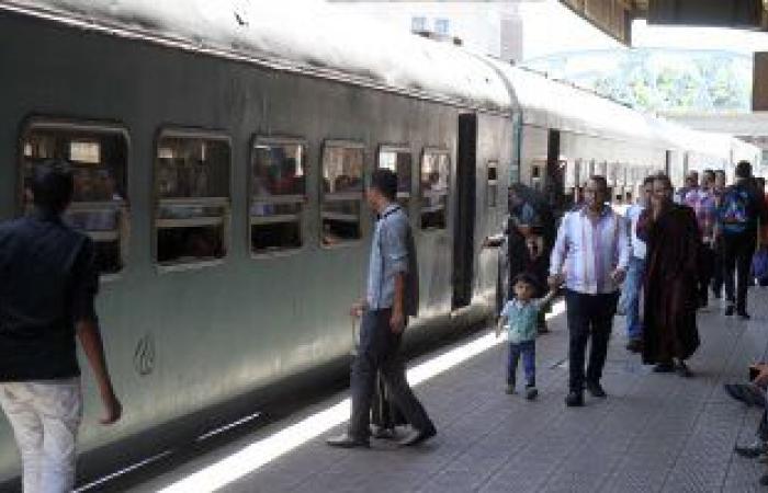 الحكومة تنفي رفع أسعار تذاكر جميع قطارات السكك الحديدية قبل عيد الفطر