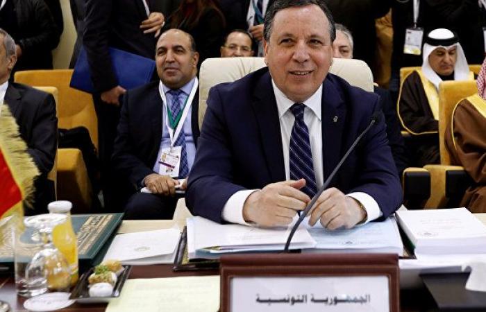 رئيس الحكومة: تونس لن تتبنى أي اتفاق يسمح بالمساس بالقطاع الفلاحي أو بالسيادة الوطنية