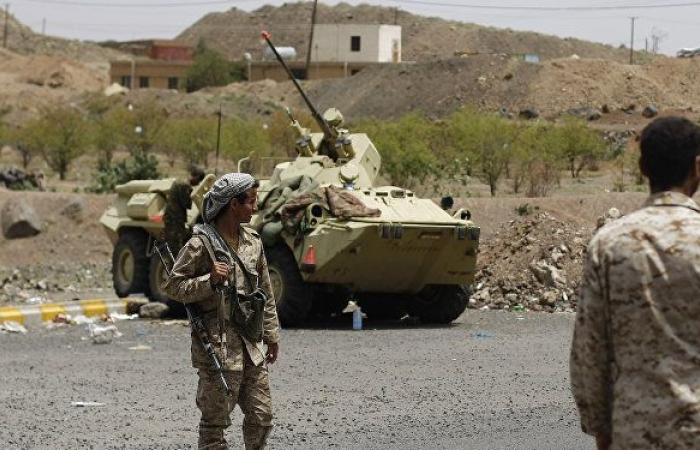 الجيش اليمني يعلن مقتل 9 من عناصر الحوثيين بقصف مركز قيادة في تعز