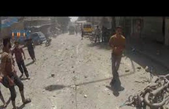 بالفيديو : 3 قتلى بقصف النظام السوري لسوق شعبي بريف إدلب