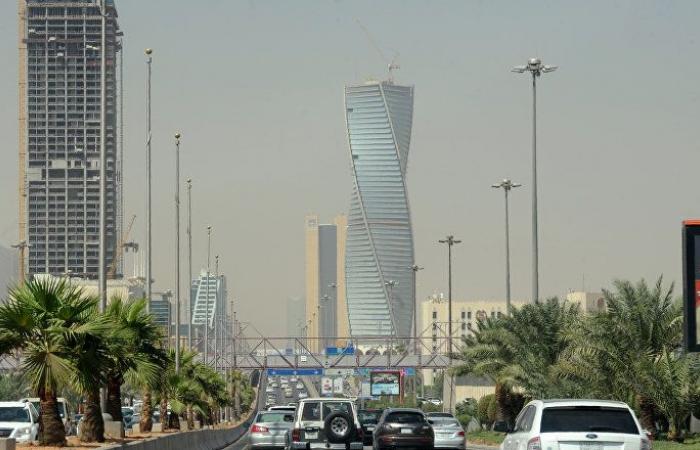 السعودية تحذر مواطنيها وتكشف متى يتوقف العمل