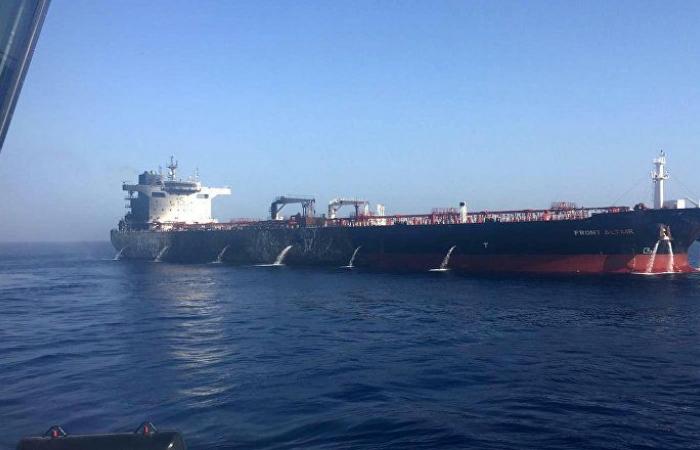 عمان: أرسلنا سفينتين للمساعدة في الإنقاذ بعد الهجوم على ناقلات النفط