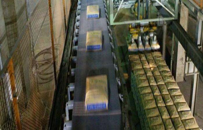 مبيعات الأسمنت بالسعودية تهبط إلى 2.66 مليون طن في مايو
