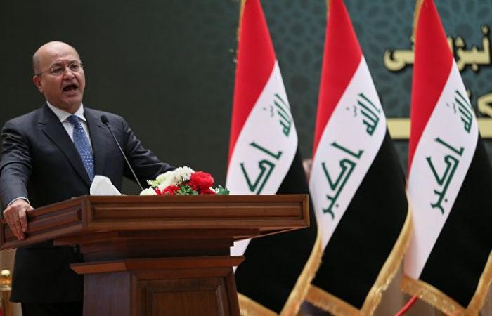 أمير الكويت يصل بغداد ويلتقى الرئيس العراقي برهم صالح