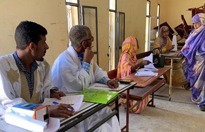 32 % نسبة المشاركة في الانتخابات الموريتانية حتى منتصف اليوم