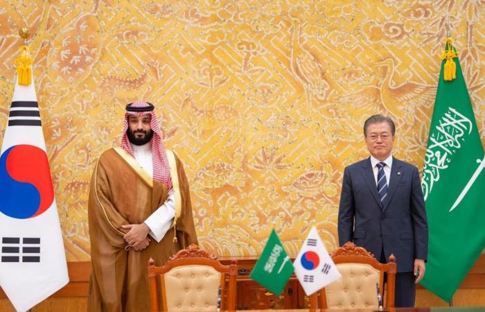 بالصور..ولي العهد السعودي يشهد توقيع مذكرات تفاهم مع كوريا الجنوبية