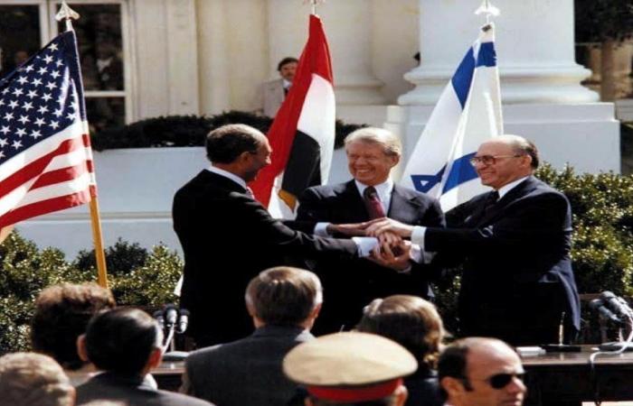 رئيس إسرائيل يشكر السيسي لـ"التزامه بالسلام" ولتعزيته في وفاة زوجته