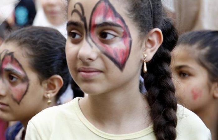 السوريون يحتفون بيوم الأطفال المشردين (صور+فيديو)