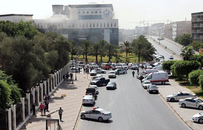 حكومة الوفاق تتهم الجيش الليبي بنقل سوريين للبلاد بتأشيرات مزورة