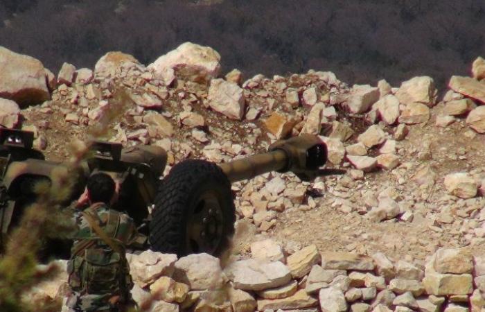 اشتباكات عنيفة شمال حماة... والحربي السوري الروسي يدمر إمدادات "النصرة" وحلفائها جنوب إدلب
