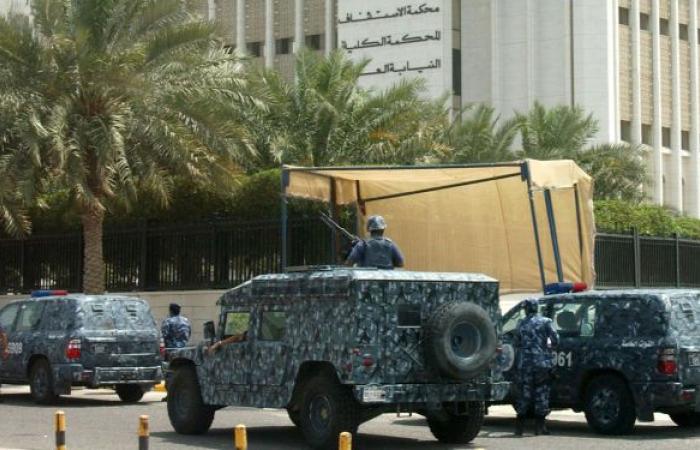 وزير الداخلية الكويتي يشرح تفاصيل الكشف عن الخلية الإرهابية المصرية
