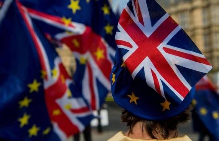 دراسة:بريطانيا تواجه أكبر خطر لحدوث ركود اقتصادي منذ الأزمة المالية