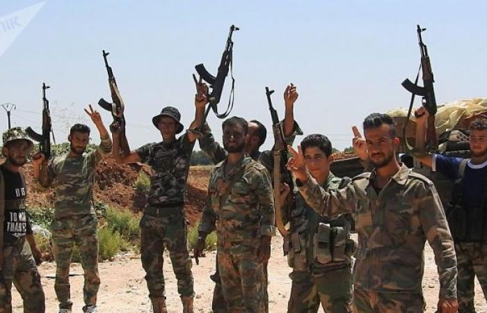 الجيش السوري يختبر بالنار دفاعات "الإمارة الصينية" قرب الحدود التركية