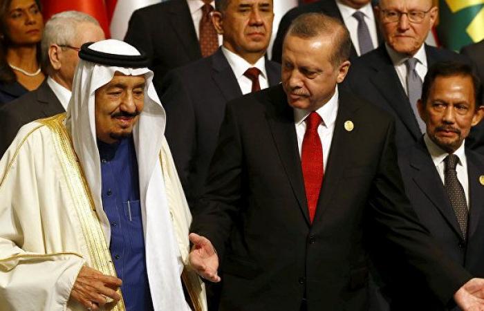 الملك سلمان يتلقى اتصالا هاتفيا من الرئيس التركي أردوغان