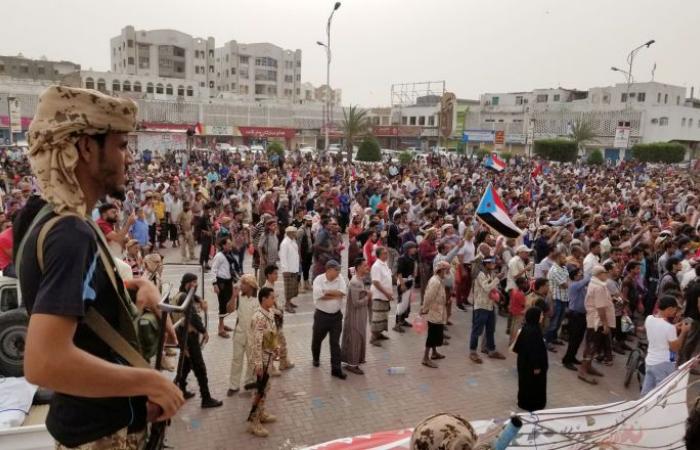 المجلس الانتقالي الجنوبي اليمني يدعو لتأييده بـ"مليونية" غدا في عدن