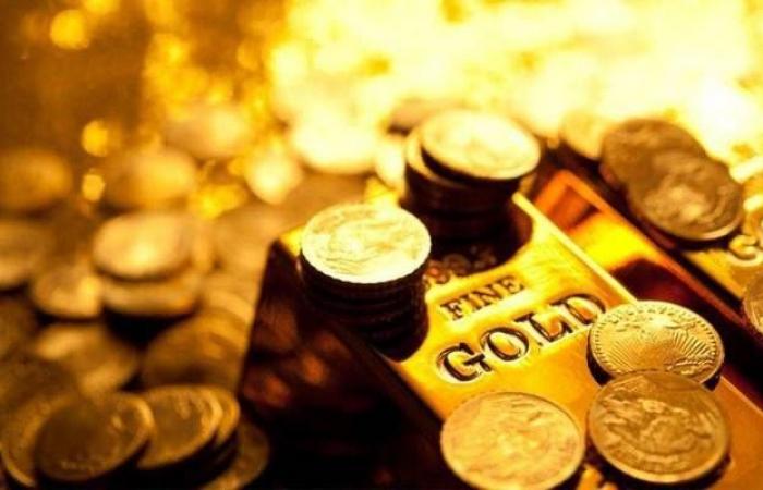 هبوط أسعار الذهب عالمياً مع تراجع حدة النزاعات التجارية