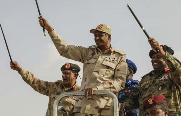 المجلس العسكري السوداني يعلن الاحتفال بـ"السلطة الانتقالية" بحضور دولي