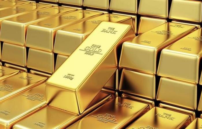 محدث.. الذهب يتراجع 13 دولاراً عالمياً مع تعافي الدولار والأسهم