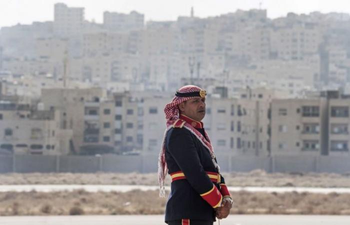 الديوان الملكي الأردني يعلن "مراسم خاصة" لدفن الملكة السابقة