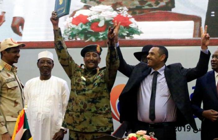 السودان... إقالة والي "البحر الأحمر" ومدير أمنها على خلفية اشتباكات خلفت قتلى