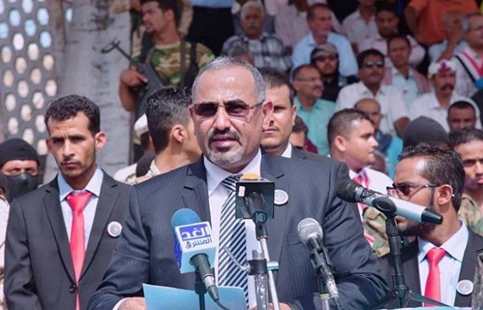 بعدما وصل جدة… رئيس المجلس الانتقالي اليمني يبدأ لقاءات مع الجانب السعودي 